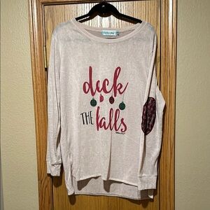 Deck the halls tunic in oatmeal.  From Southern Grace. Size 2x